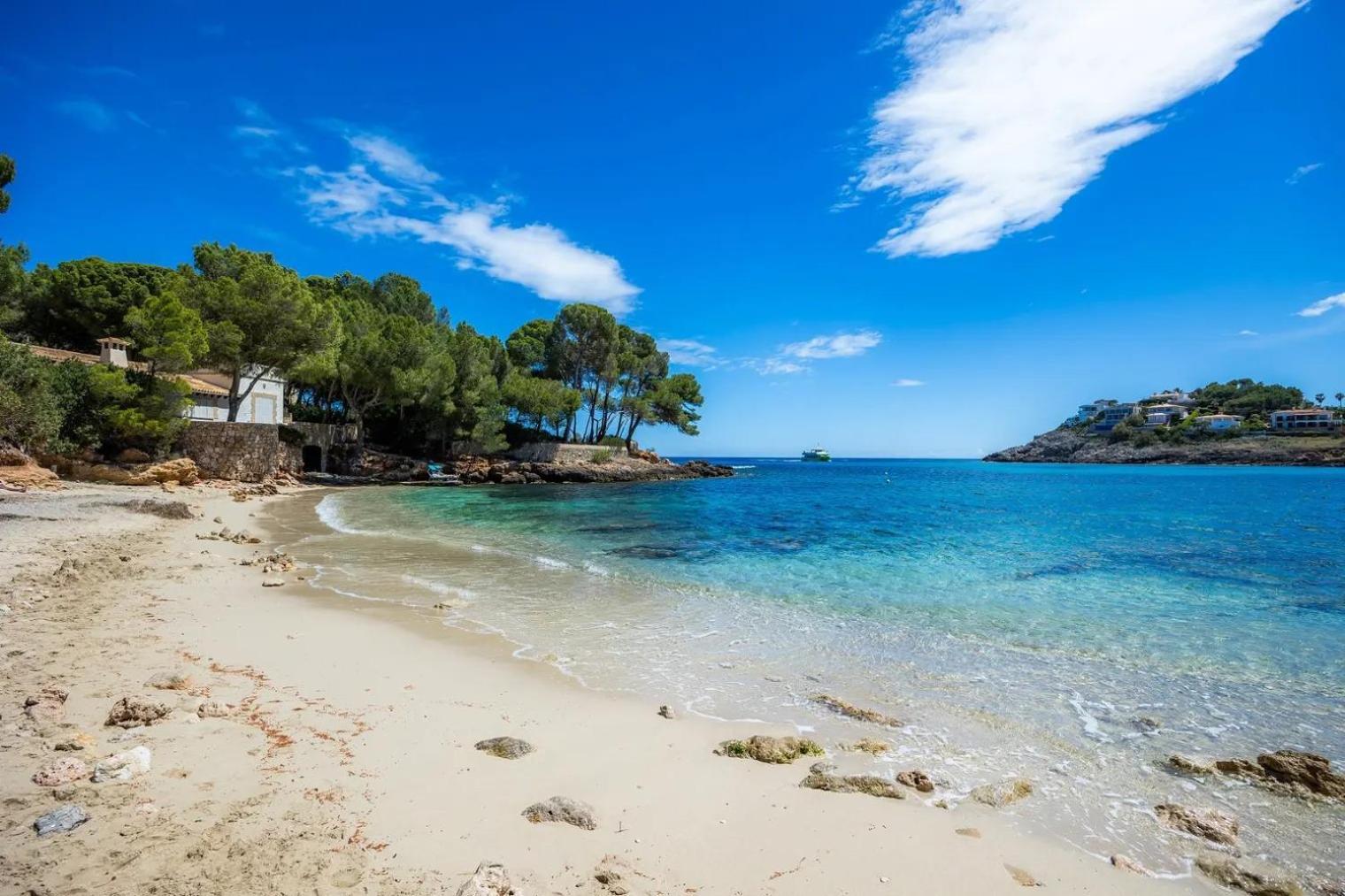 Casa Aladern On The Beach Mhm Font de Sa Cala Kültér fotó